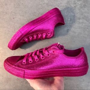 hot pink glitter converse
